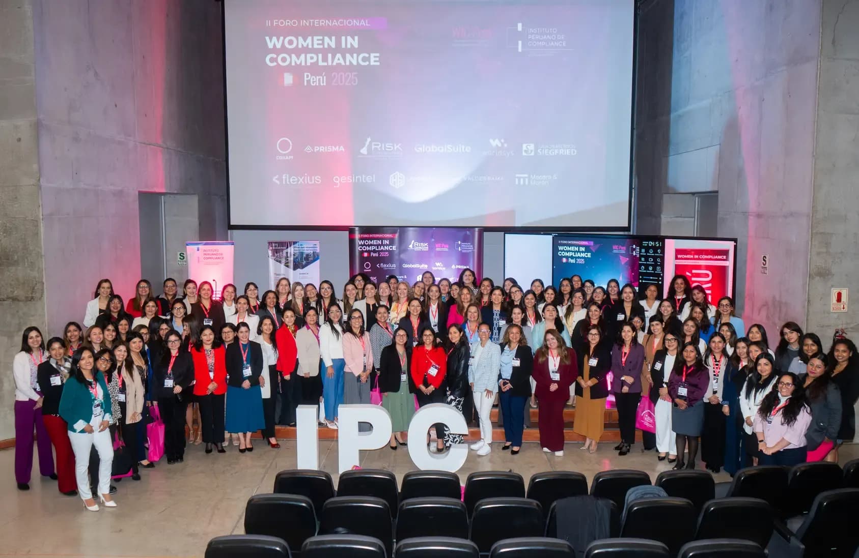 Foto de la edición anterior de III FORO INTERNACIONAL  WOMEN IN COMPLIANCE