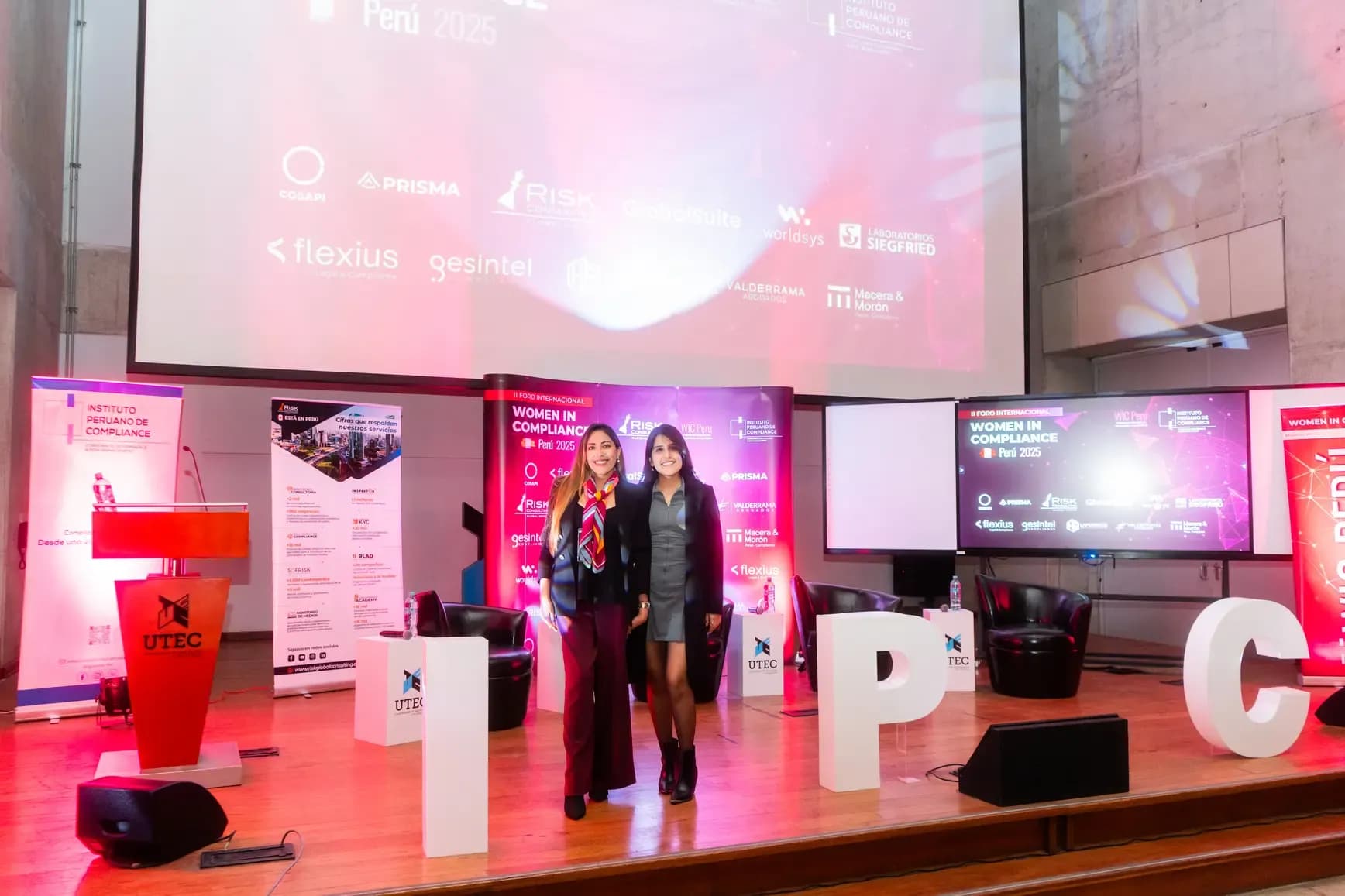 Foto de la edición anterior de III FORO INTERNACIONAL  WOMEN IN COMPLIANCE